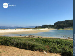 Lago do Nenos: einzigartiges Meeresökosystem Hier sieht man den Blick auf die Lagune zwischen zwei Cies Inseln.