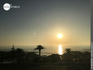 Hier sieht man einen Sonnenuntergang auf dem Camino Portugues K&uuml;stenweg.