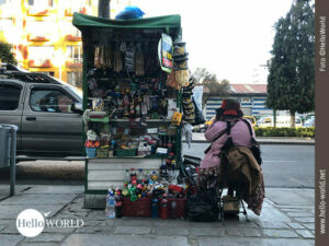 Snacks und Getränkeverkauf in Boliviens Hauptstadt